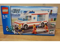 lego city ambulance 4431
